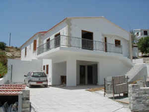 psematismenos_cyprus_house_rent.jpg (40456 bytes)